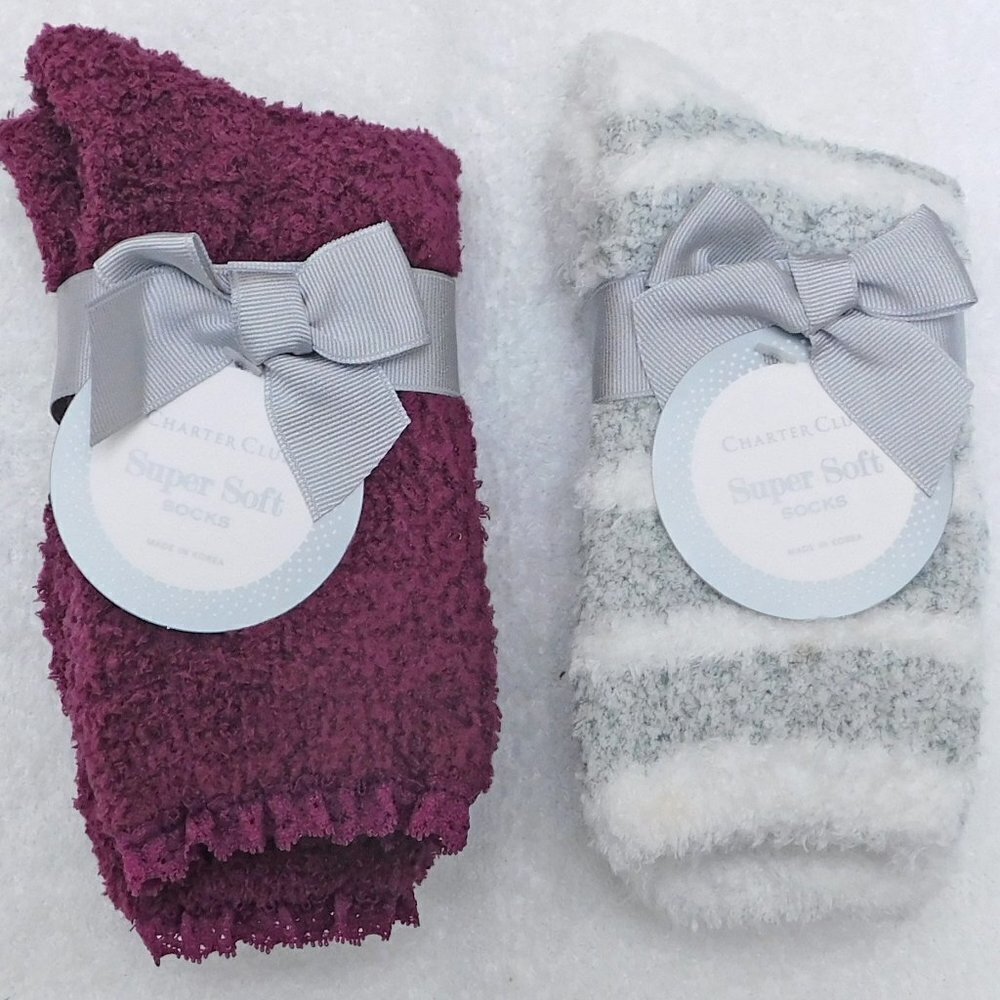 𝅺F112 Women's 2 PK Lace-Trim Supersoft Butter Socks